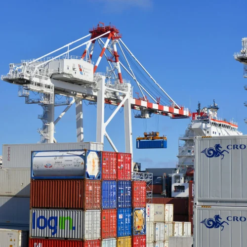 Container Container